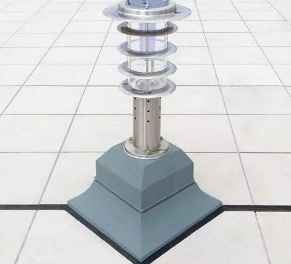 防止樓頂保溫材料遇熱膨脹管道設計